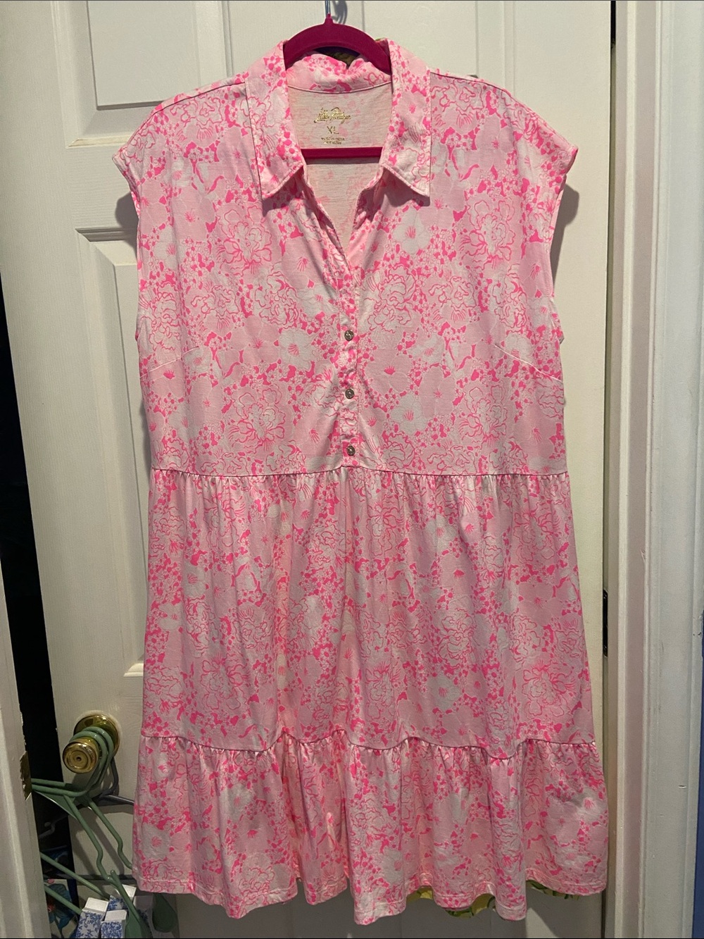 Lilly Pulitzer Arley Dress - XL - Like New - Conch Shell Pink Burst of Joy Print